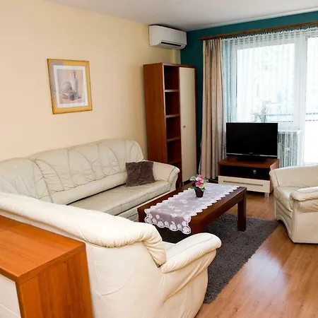 Διαμέρισμα Apartament Przy Ulicy Balickiej Krasków